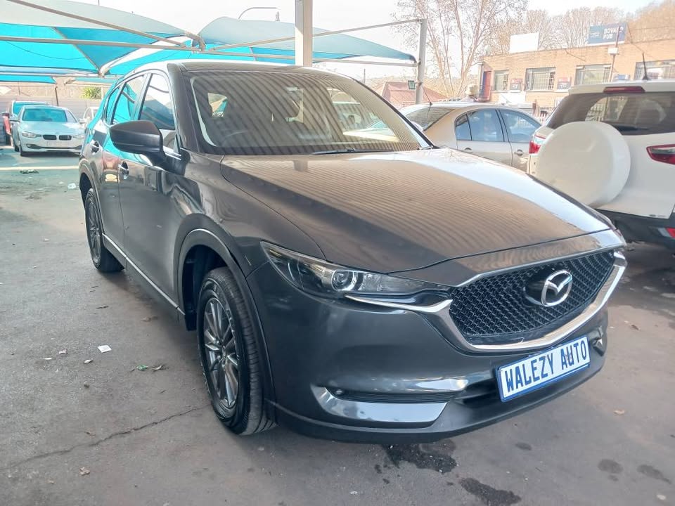 2021 MAZDA CX-5 2.0 SKYACTIVE Transmission: Manual Mileage: 22000km Fueltype: Petrol Grey