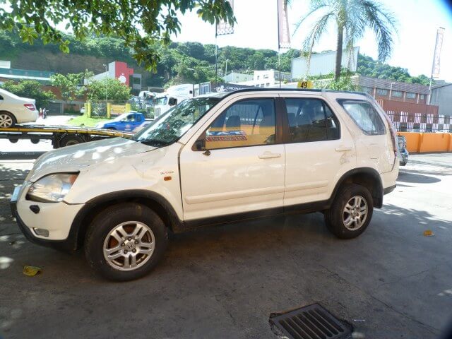 Honda CRV 2.0 A/T - Private Seller Honda CRV 2.0 A/T - Private Seller