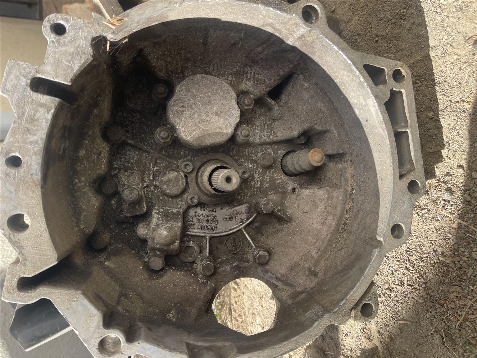 Vw gearbox six gear manua