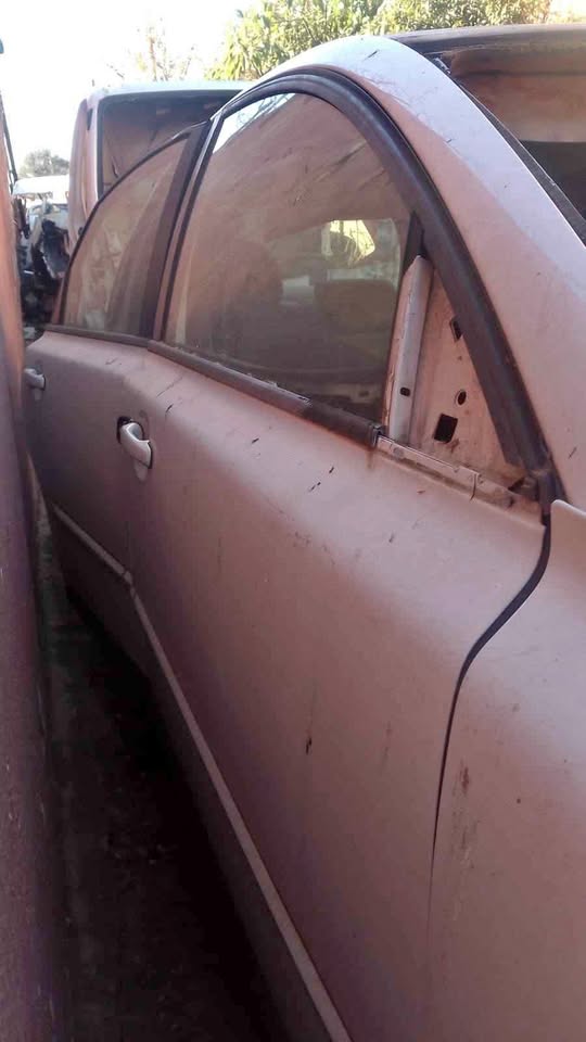 Volvo S40 RF door shell - Private Seller Volvo S40 RF door shell - Private Seller