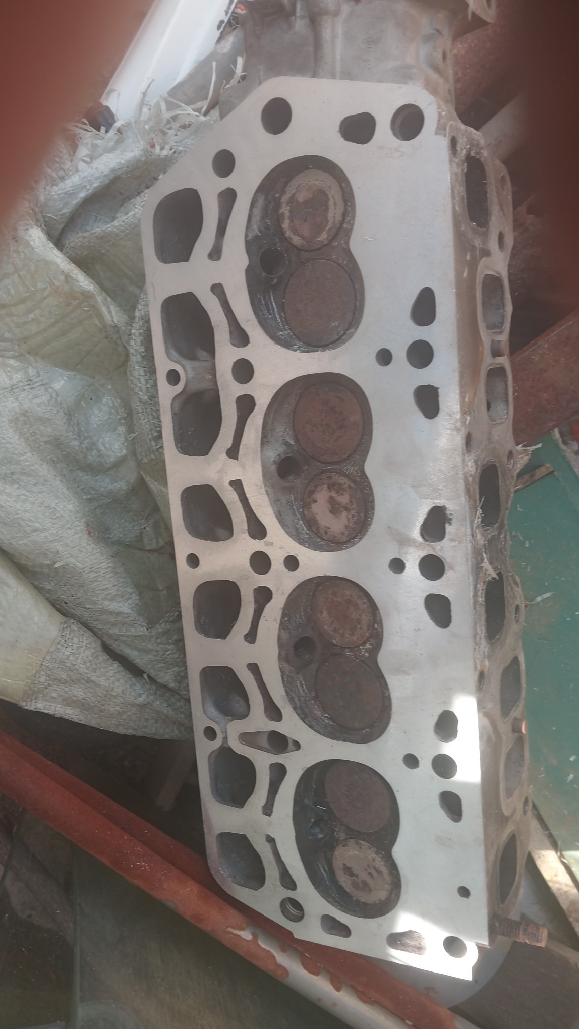 Toyota 4y cylinder head - Private Seller Toyota 4y cylinder head - Private Seller