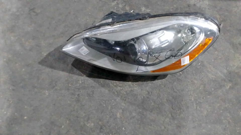 Volvo S60 headlights - Private Seller Volvo S60 headlights - Private Seller