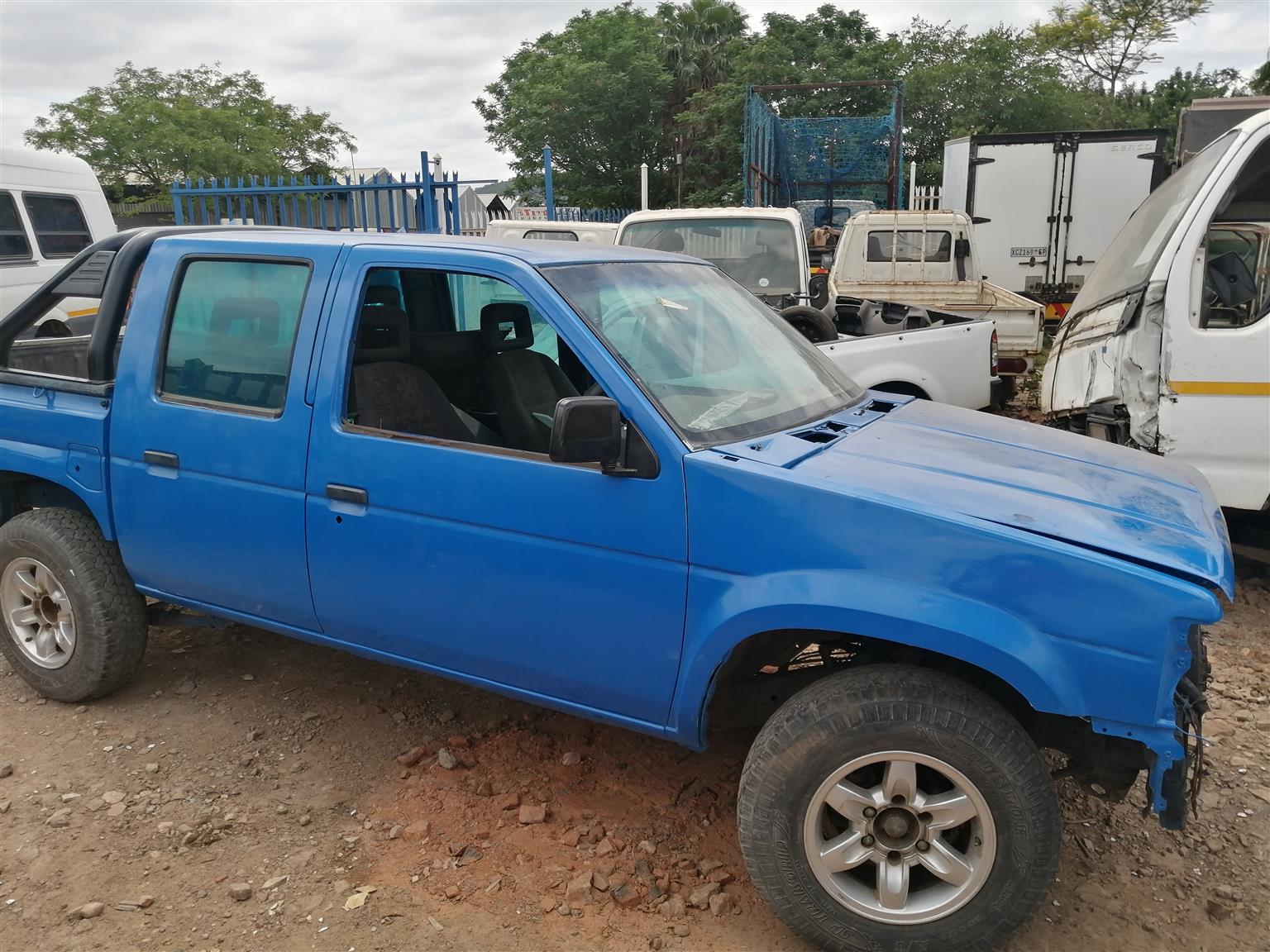 Stripping Nissan 1 Tonner double cab for spares - Private Seller