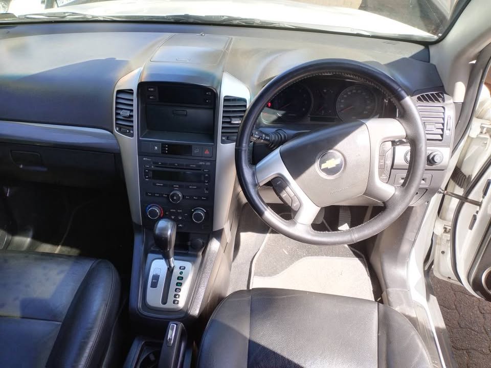 2010 CHEVROLET CAPTIVA LTZ 2.4 7 SEATER AUTOMATIC