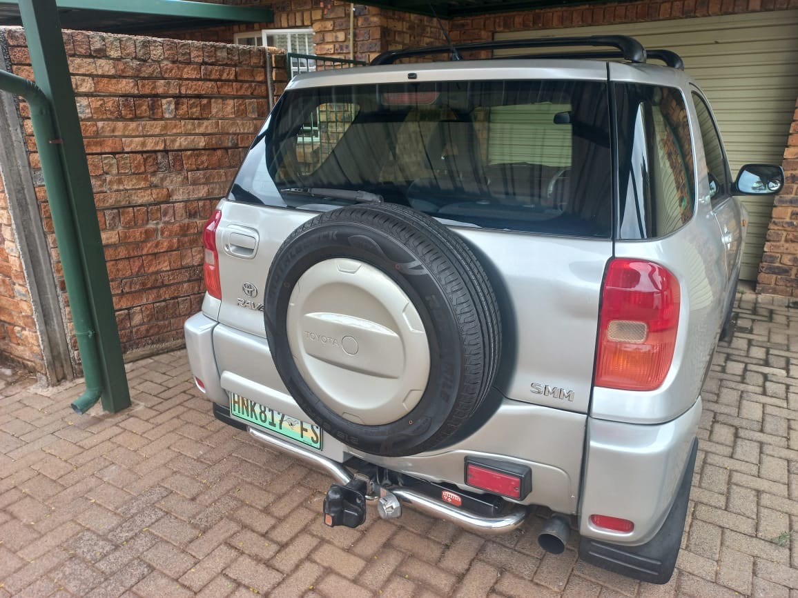 Used 2002 Toyota RAV4 180 3-door - Private Seller