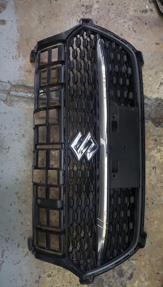 Suzuki swift sport Grille - Private Seller Suzuki swift sport Grille - Private Seller