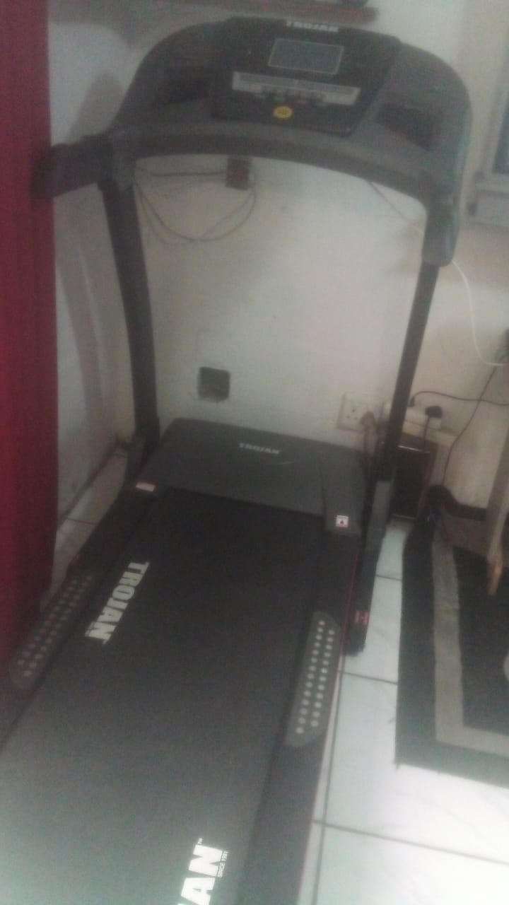 Makro discount online treadmill