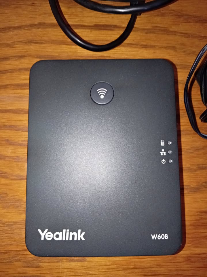Yealink W60B VoIP Base Station For Yealink W56H Handsets