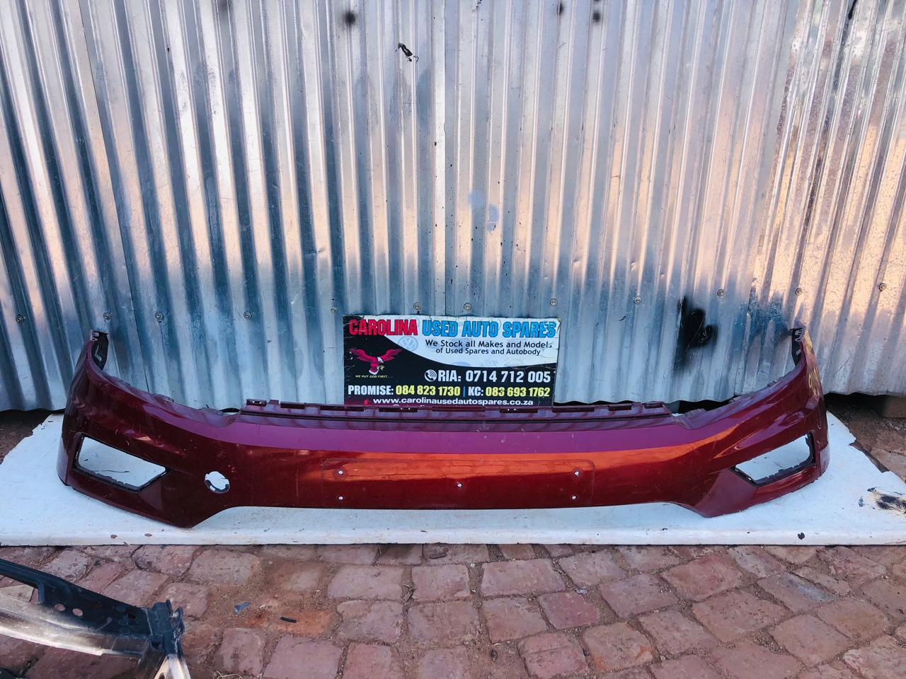 VW Tiguan upper front bumper with PDC holes - Private Seller