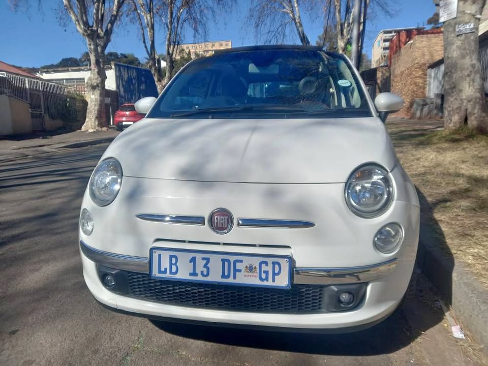 2015 FIAT 500c Sport Covantible Manual, Petrol, White, Reverse sensor, 52000kms