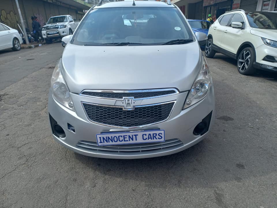 USED 2015 CHEVROLET SPARK 1.2 PETROL HATCHBACK, SILVER COLOUR, MILEAGE