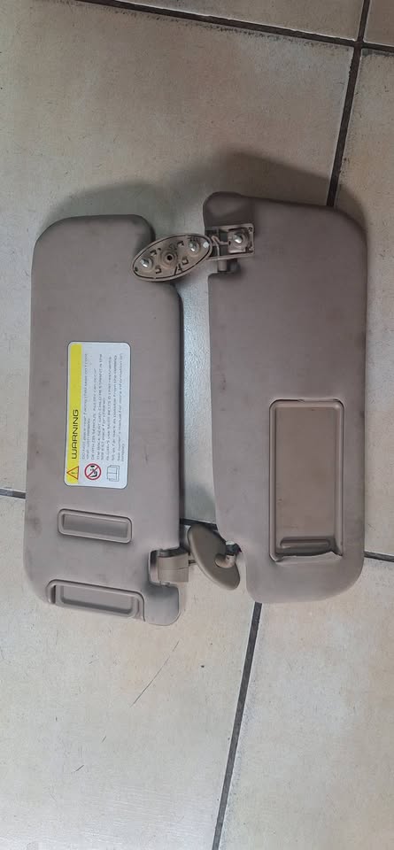 Toyota prado sunvisors available - Private Seller