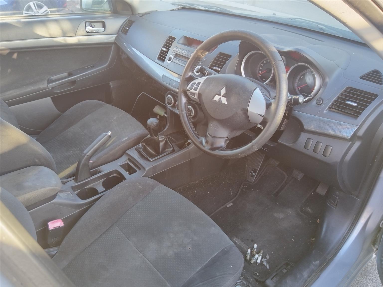 2008 Mitsubishi Lancer sedan 2 litre breaking up for spares.
