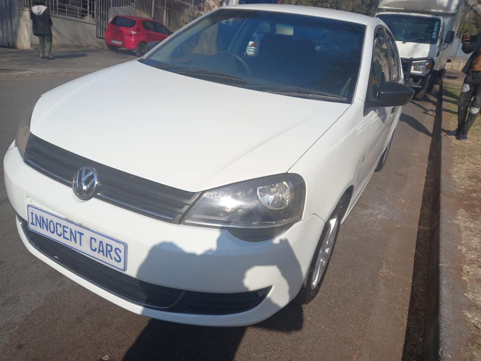 2016 VW POLO VIVO SEDAN 1.4 ENGINE PETROL, MANUAL, WHITE COLOR, MILEAGE 73000KM