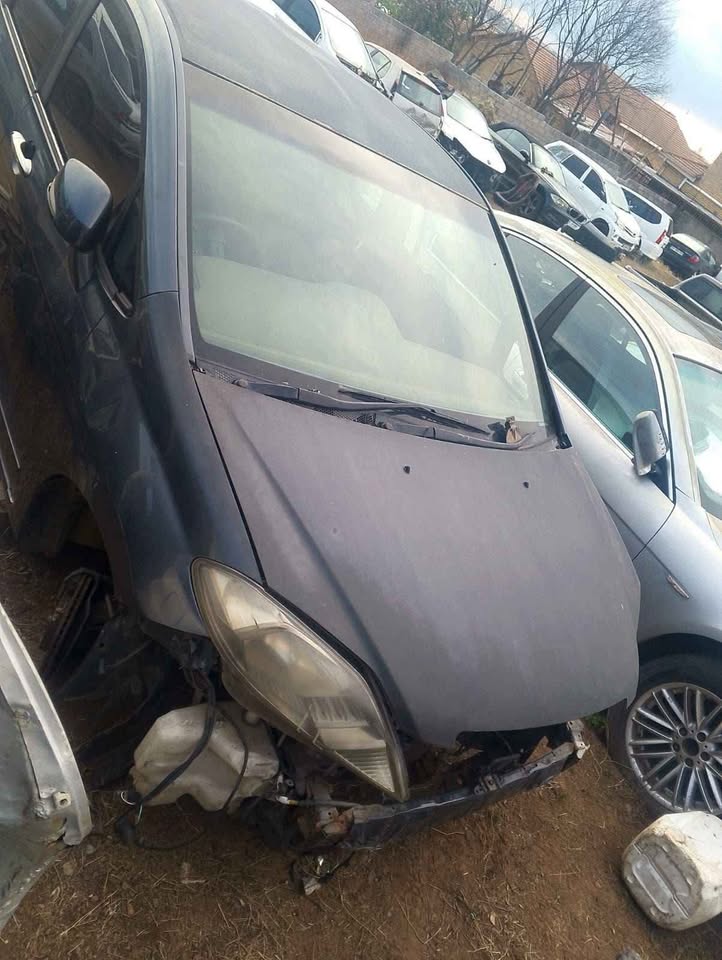 Honda FRV for spares parts - Private Seller Honda FRV for spares parts - Private Seller