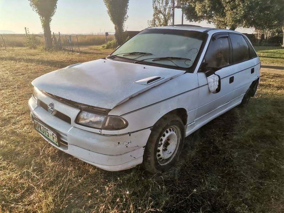 Opel kadet stripping - Private Seller Opel kadet stripping - Private Seller