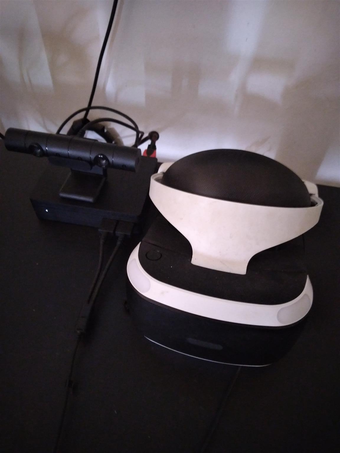 Ps4 Virtual reality head set combo