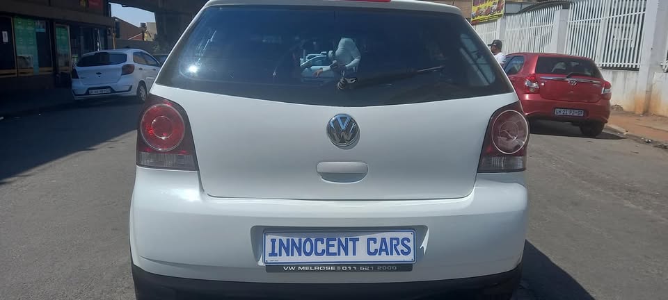 2017 VW POLO VIVO 1.4 MANUAL TRANSMISSION, WHITE COLOUR, MILEAGE 75000KM