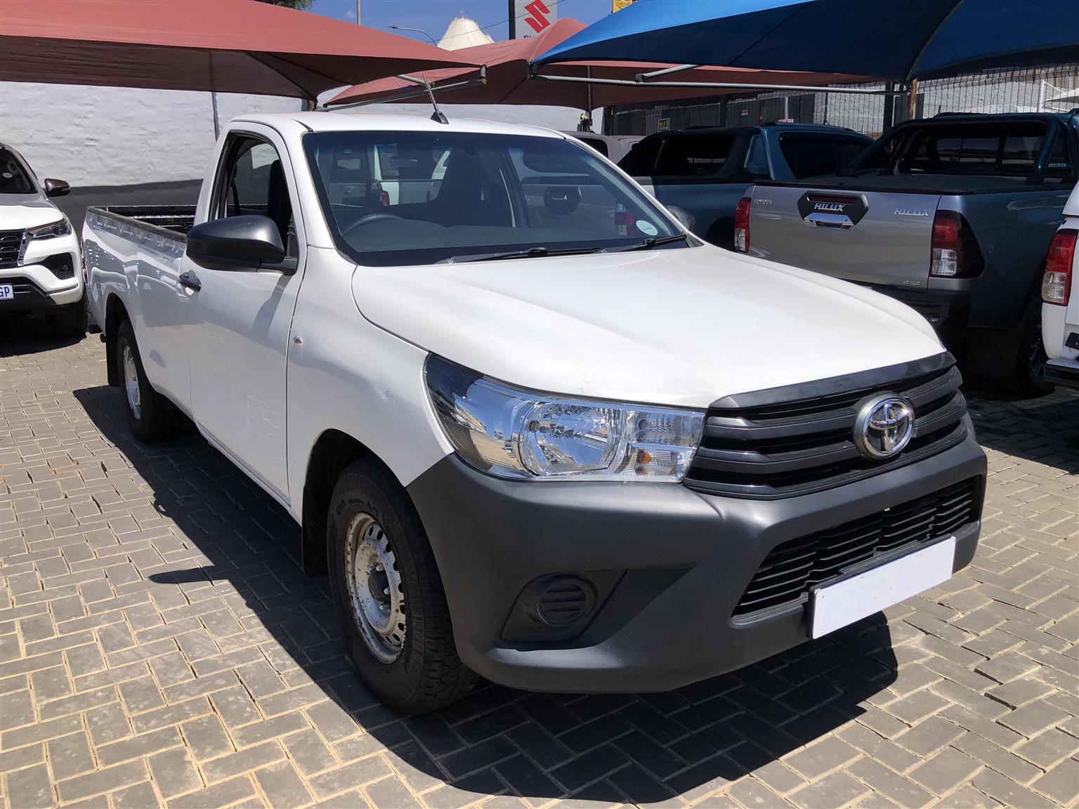 Used 2021 Toyota Hilux 2.4GD S (aircon) - Private Seller Used 2021 Toyota Hilux 2.4GD S (aircon) - Private Seller