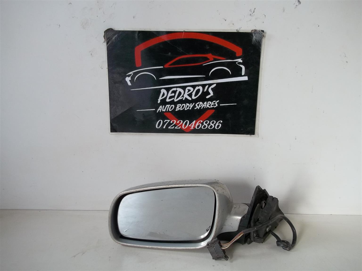 Audi A6 (C5) left mirror (Electric) - Private Seller Audi A6 (C5) left mirror (Electric) - Private Seller