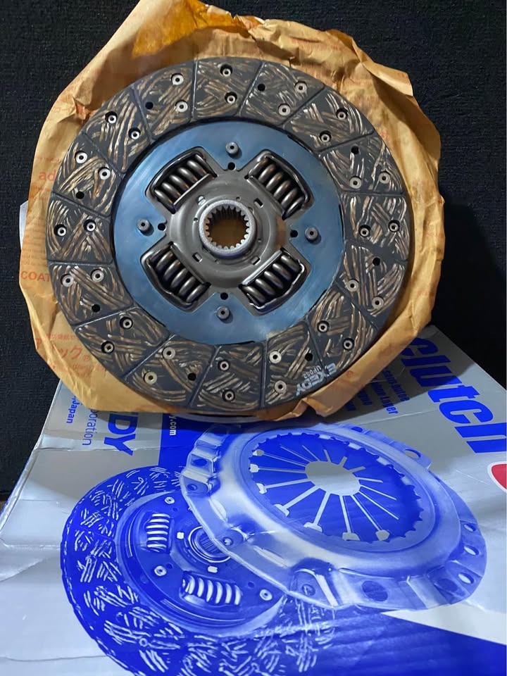 Toyota Fortuner 2.7 clutch kits - Private Seller