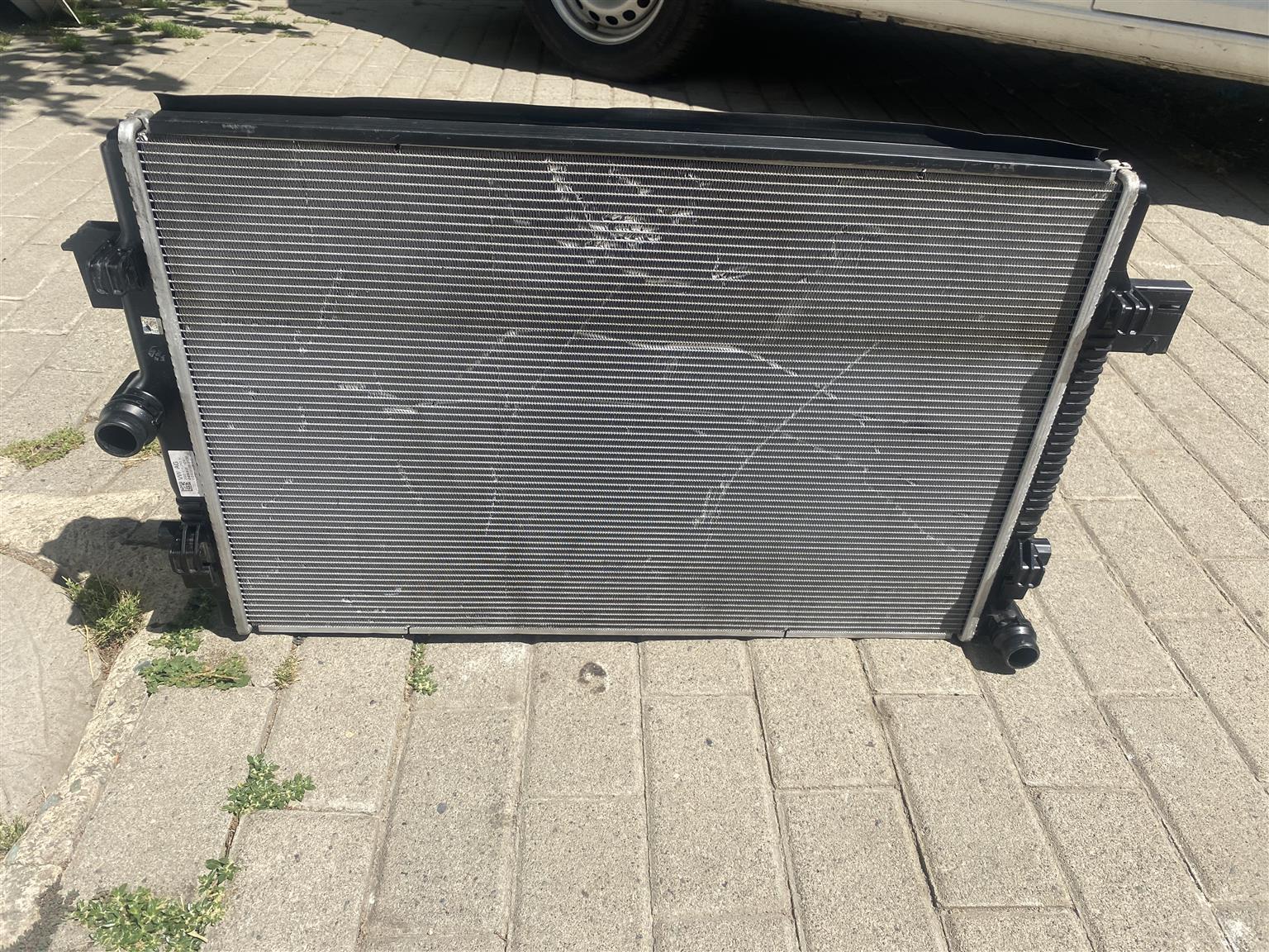 2022 VW POLO 8 GTI RADIATOR AND AIRCON CONDENSER FOR SALE. IN PRISTINE CONDITION