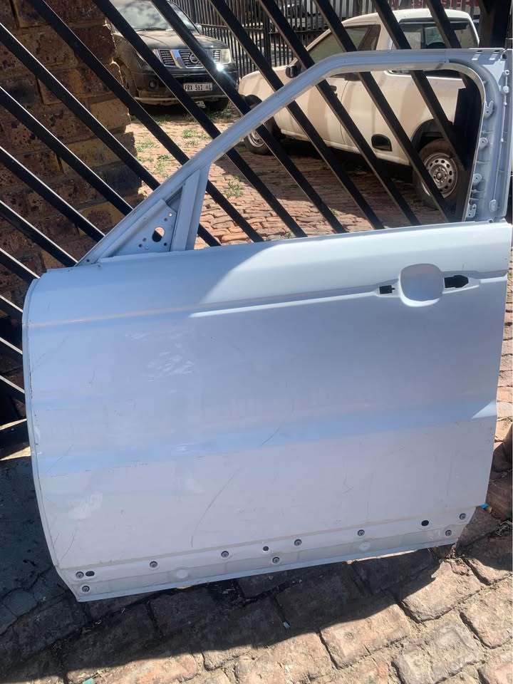 Range Rover sport front door left side clean