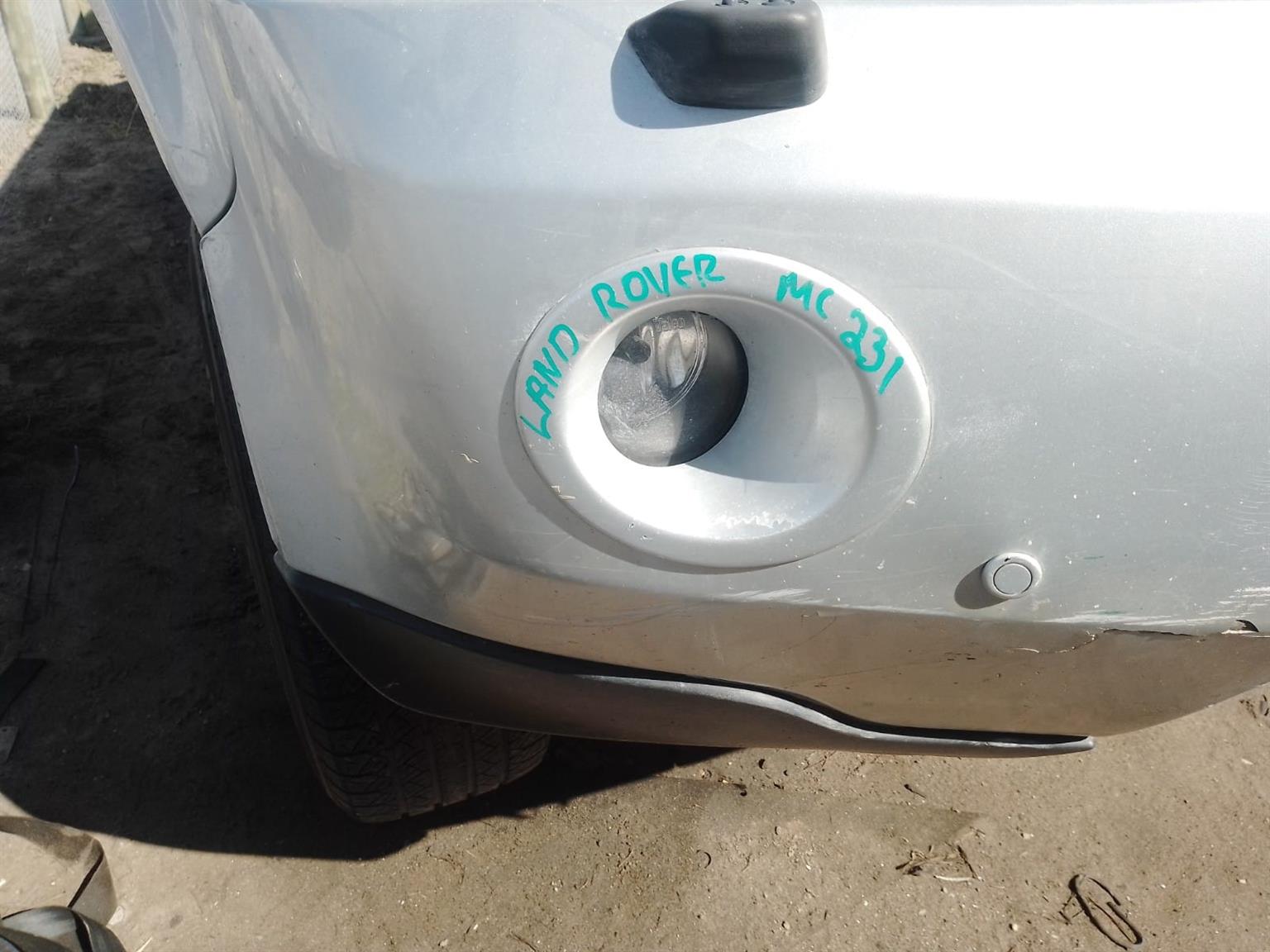 Land Rover Freelander II - 2008 2.8 used fog lights for sales - Private Seller Land Rover Freelander II - 2008 2.8 used fog lights for sales - Private Seller
