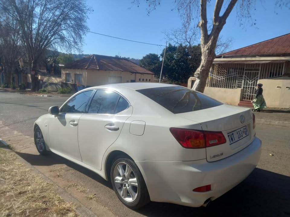 2010 Lexus IS250 V6 Petrol, Manual, White,