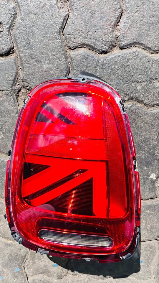 Mini Cooper F56 LED taillight - Private Seller Mini Cooper F56 LED taillight - Private Seller