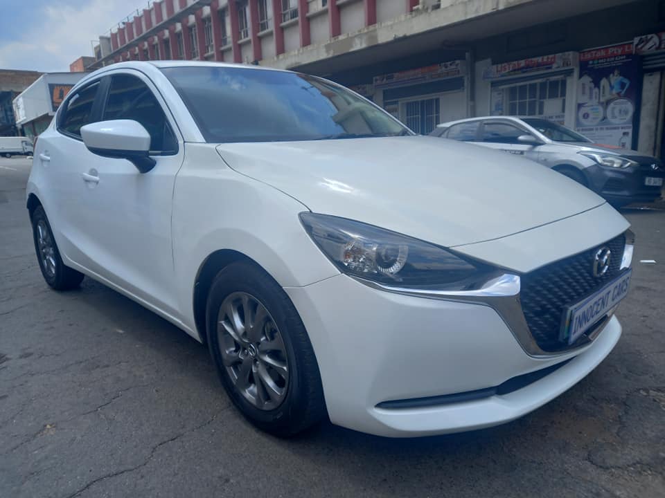 2020 MAZDA 2 1.5 PETROL, MANUAL TRANSMISSION, WHITE COLOUR, MILEAGE 45000KM.  Spare Key