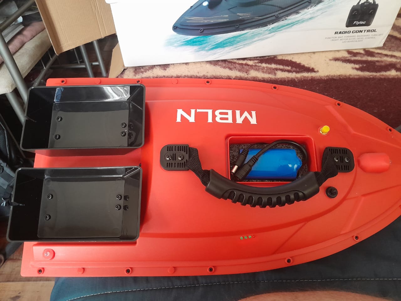 Bait boats,red