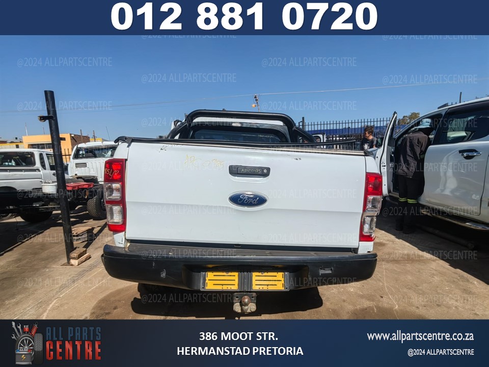 Ford Ranger T7 2.2 double cab stripping for spares
