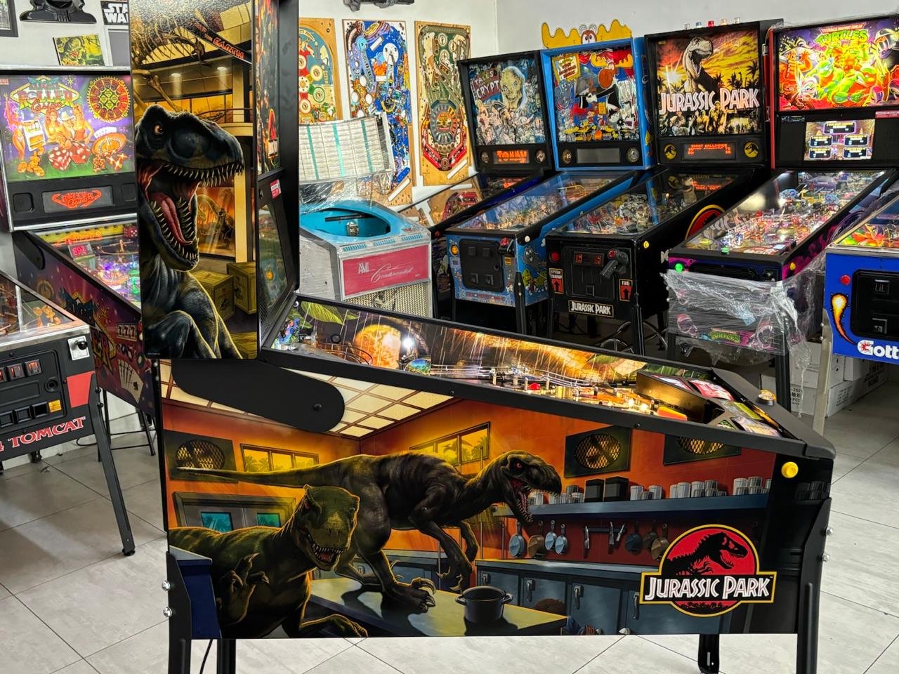 Jurassic Park Premium Edition Pinball Machine