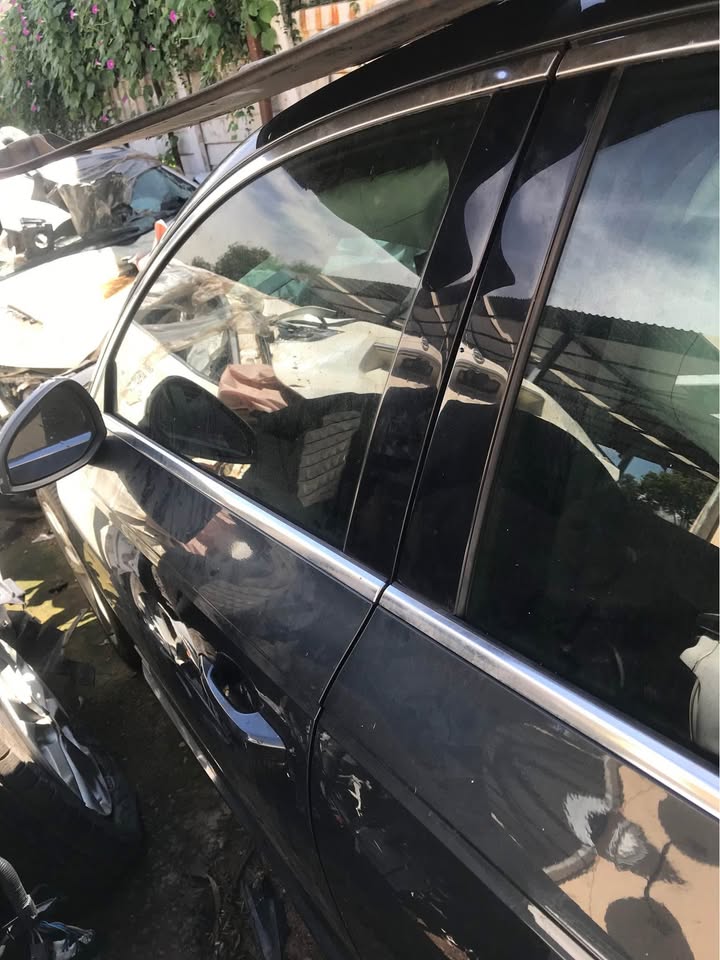 AUDI A4 B9 2018 LEFT AND RIGHT FRONT DOORS FOR SALE CALL: OR WHATSAPP: - Private Seller AUDI A4 B9 2018 LEFT AND RIGHT FRONT DOORS FOR SALE CALL: OR WHATSAPP: - Private Seller