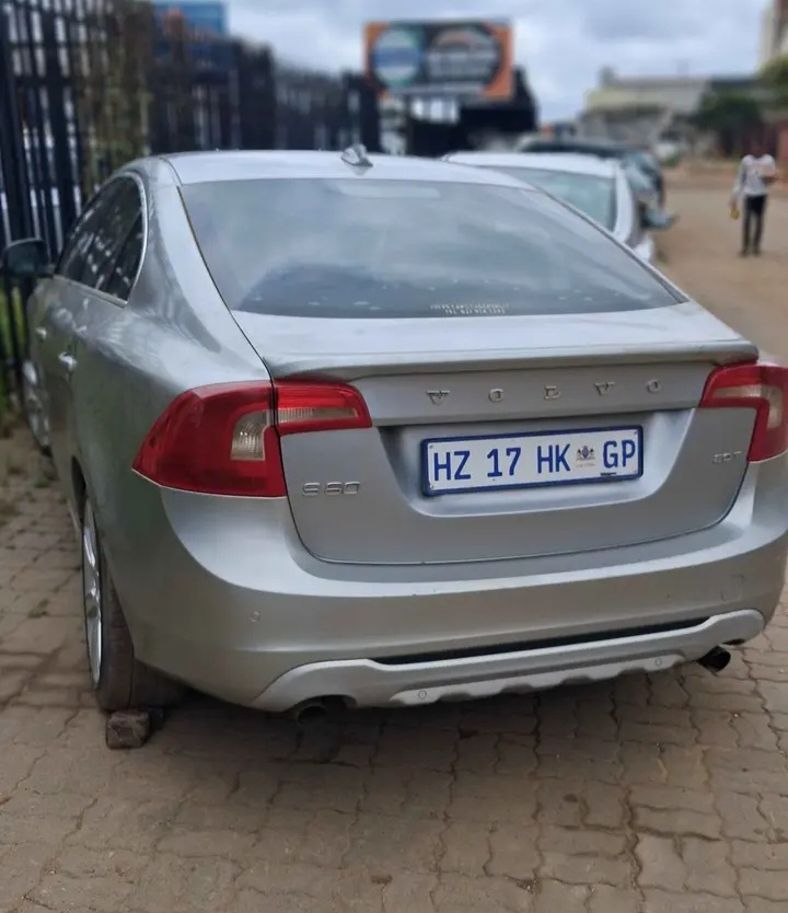 VOLVO S60 T4 SPARES/PARTS FOR SALE.( STRIPPING*) - Private Seller VOLVO S60 T4 SPARES/PARTS FOR SALE.( STRIPPING*) - Private Seller