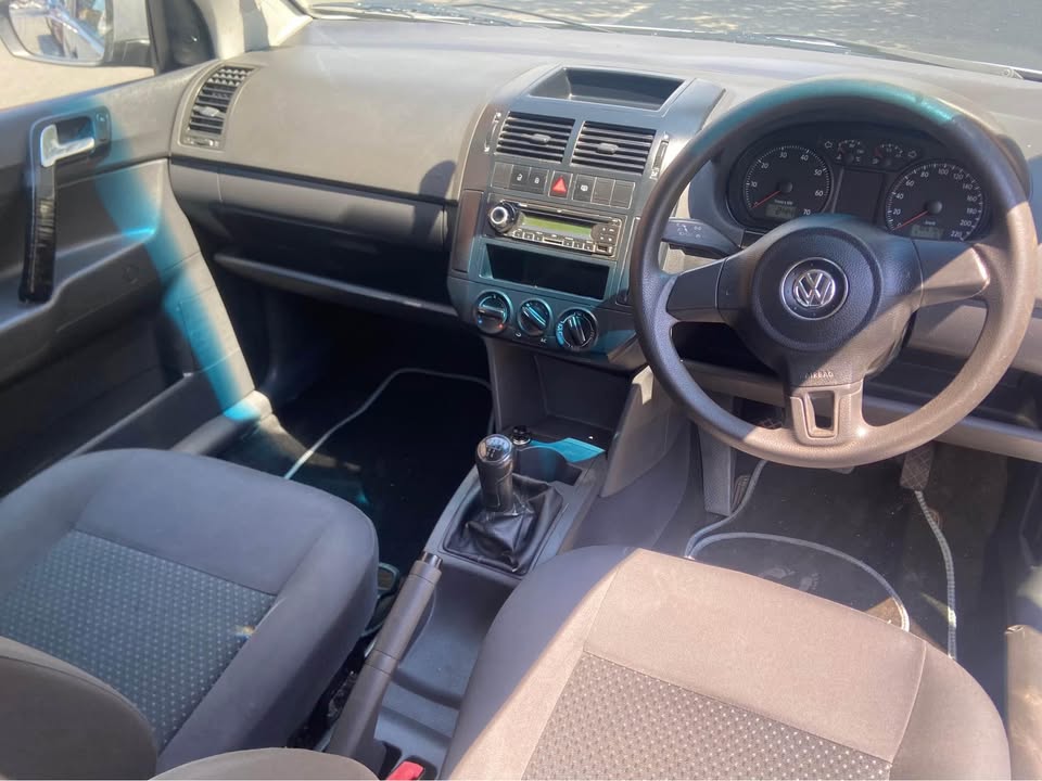 2014 VW Polo Vivo Sedan 85.000km