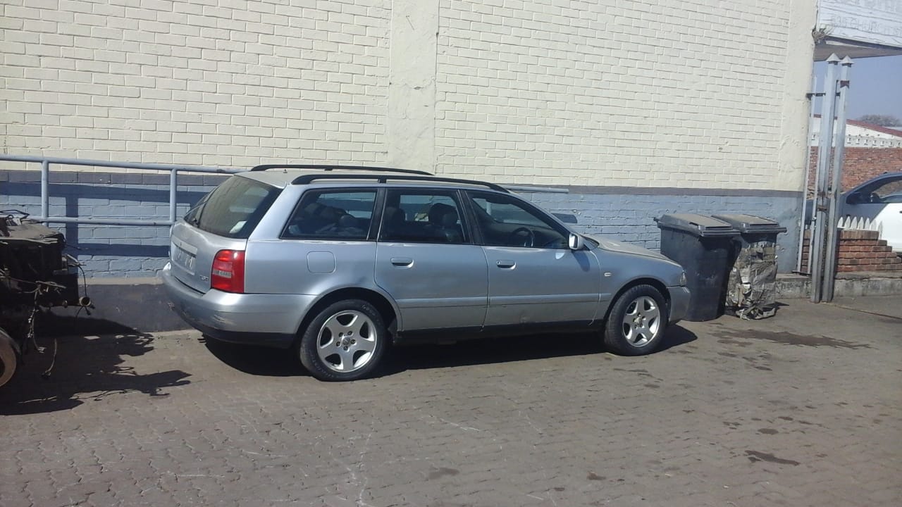 Audi A4 B5 Station Wagon for Stripping - Private Seller Audi A4 B5 Station Wagon for Stripping - Private Seller