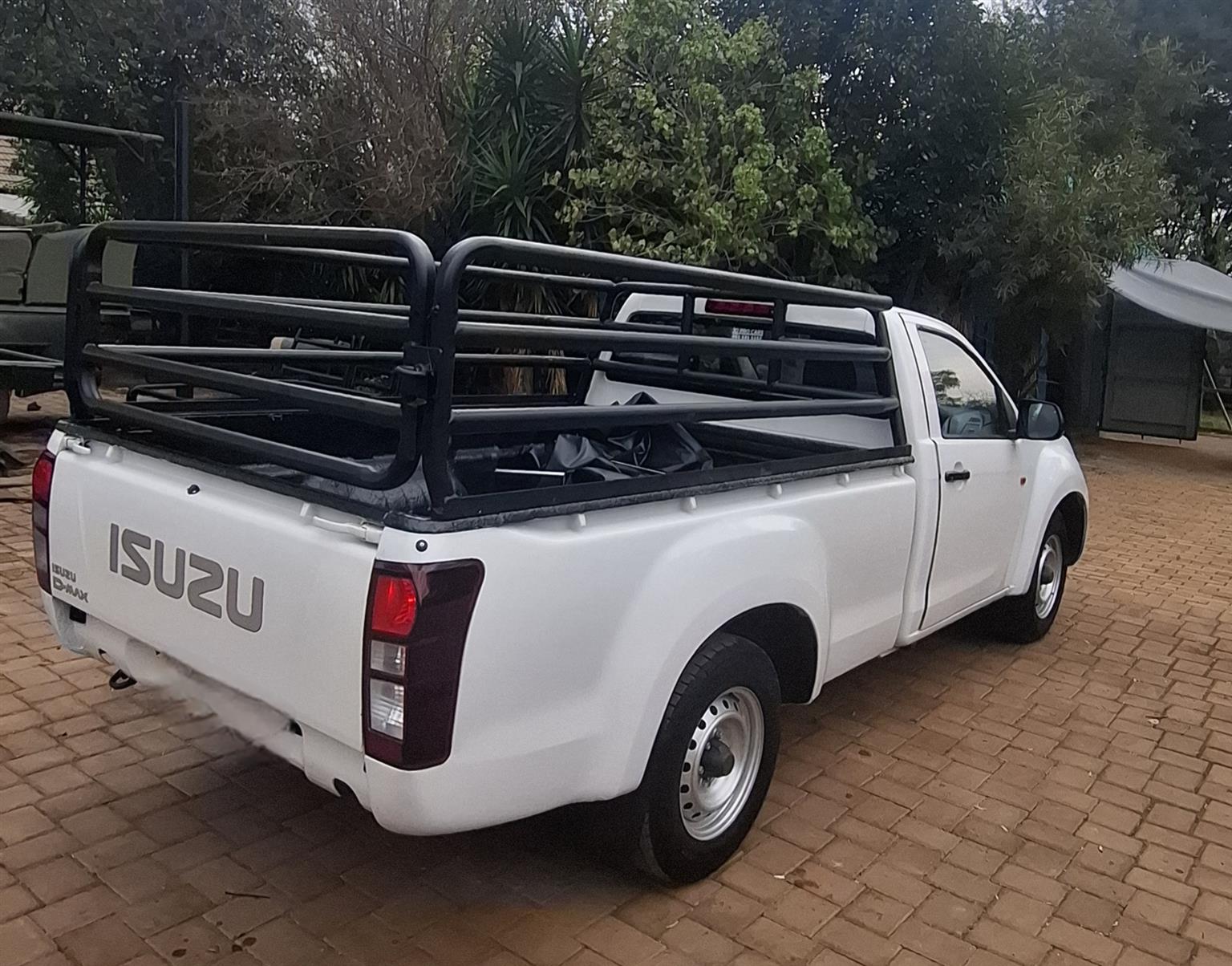 Isuzu Single cab cattle rail only for sale - Private Seller Isuzu Single cab cattle rail only for sale - Private Seller