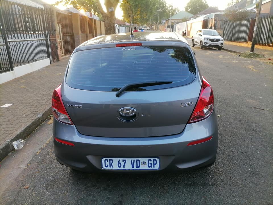 2013 Hyundai i20 1.2 Fluid Nice interior