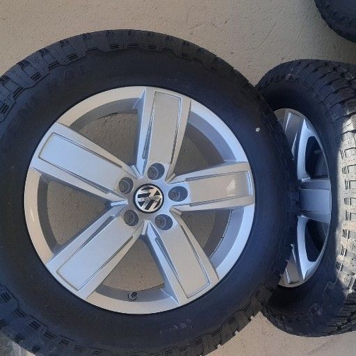 v6 amarok rim with grabber at3