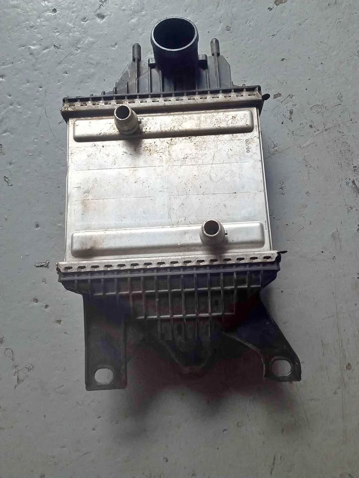 LAND ROVER Range Rover Sport 2 generation (2013-2022) Intercooler Radiator