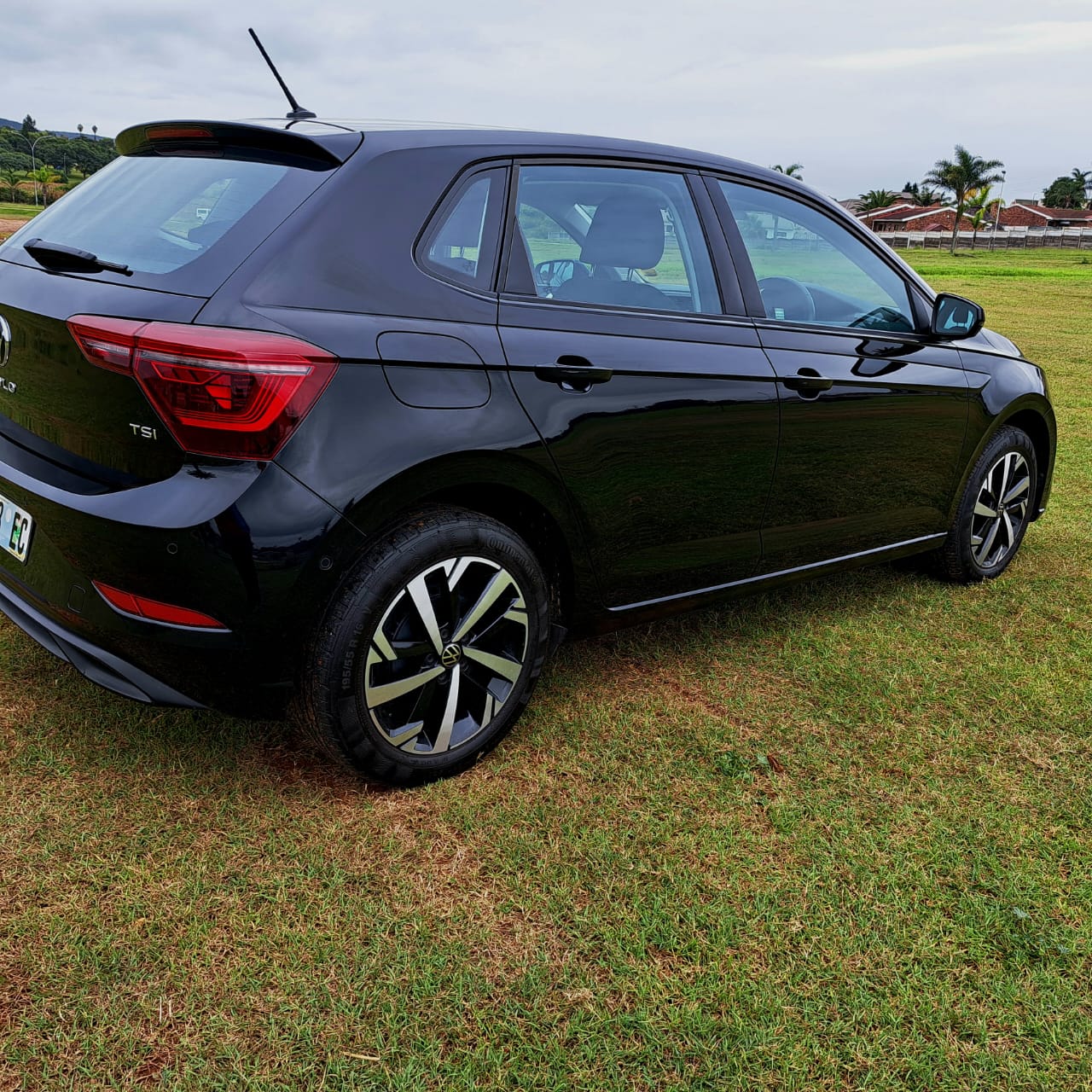 2023 Polo 1.0TSi 70kW with IQ LED Matrix headlights & balance of warranty