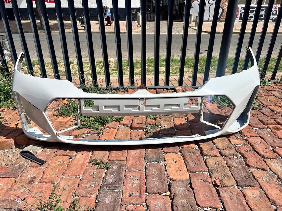 BMW G20 front bumper facelift mspot - Private Seller BMW G20 front bumper facelift mspot - Private Seller