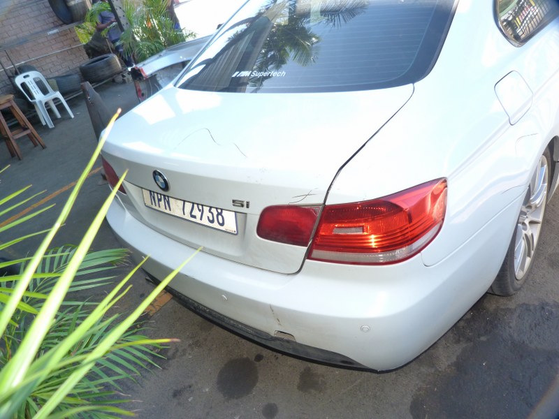 BMW 325i E92 Coupe Manual White - 2008 STRIPPING FOR SPARES - Private Seller BMW 325i E92 Coupe Manual White - 2008 STRIPPING FOR SPARES - Private Seller