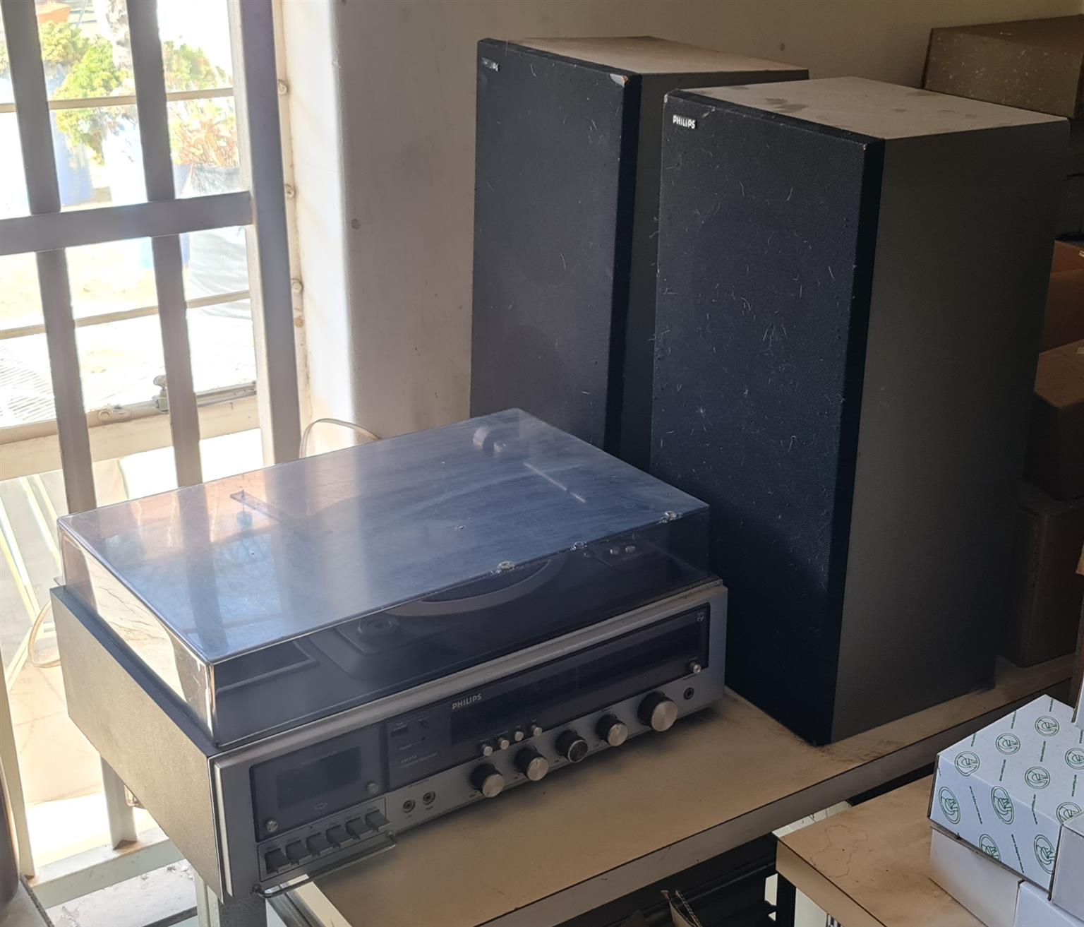 Philips HiFi Stereo Speakers 2nd Philips HiFi Stereo Speakers 2nd