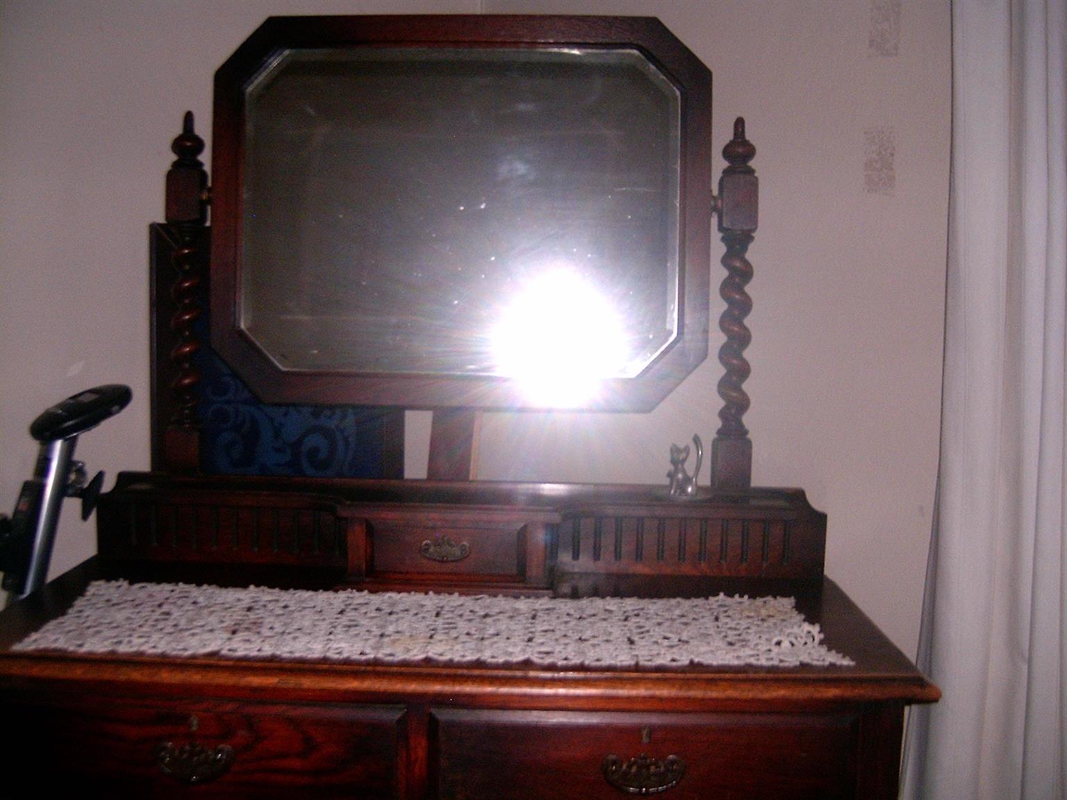 Due to space we have to sell this antique 1906 bedroom set.