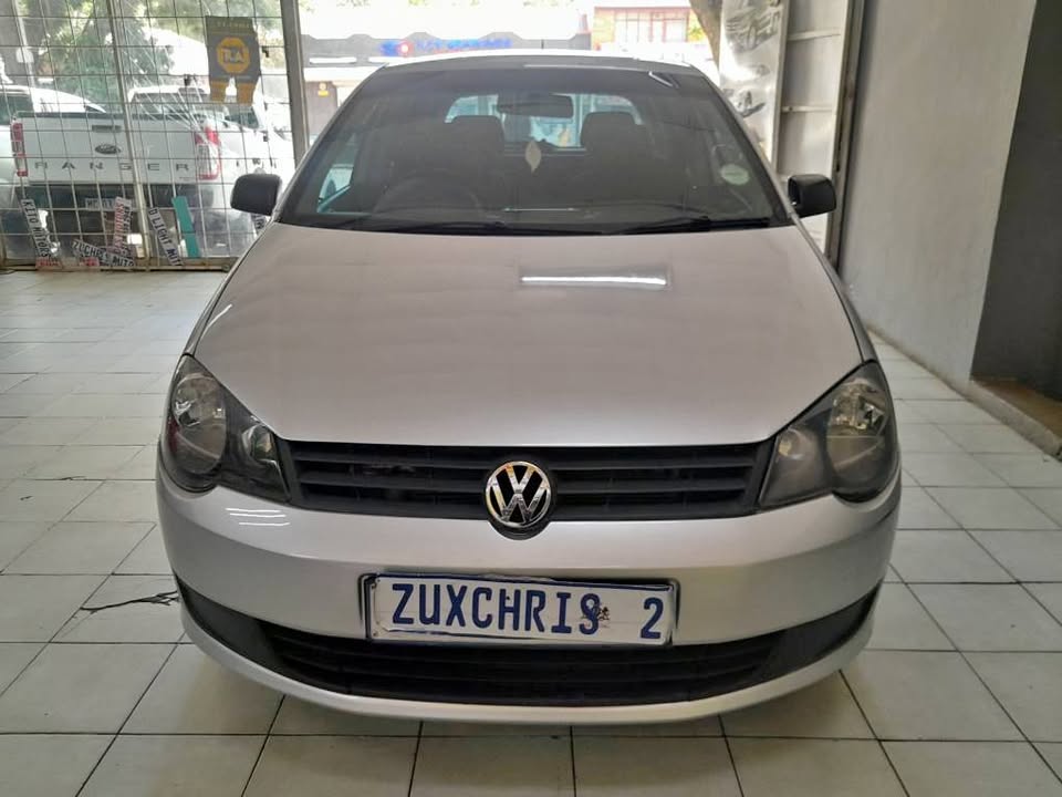 2013 VW POLO VIVO 1.4 HATCHBACK MANUAL