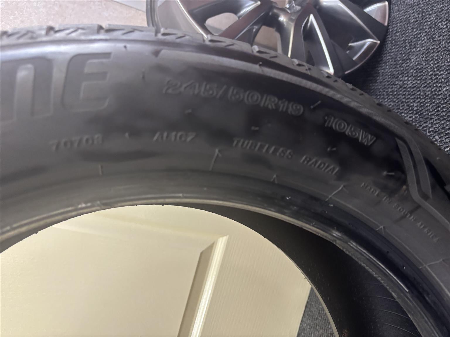 Bridgestone Alenza Run Flat Tyre for sale - Private Seller Bridgestone Alenza Run Flat Tyre for sale - Private Seller