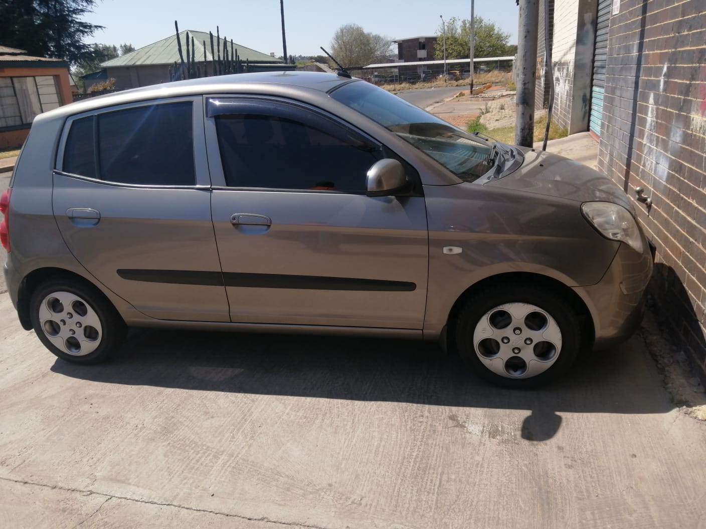 10 Kia Picanto 1 1 Lx Junk Mail